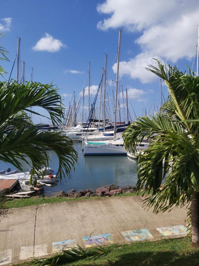 Appartement Face A La Marina Du Marin Martinique Le Marin Luaran gambar